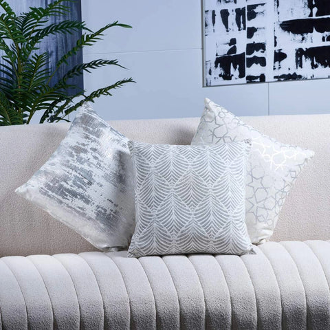 Musgrove chenille // dove grey pillow