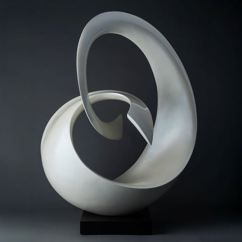 Continuous Form Sculpture – Line White on Deep Black Base