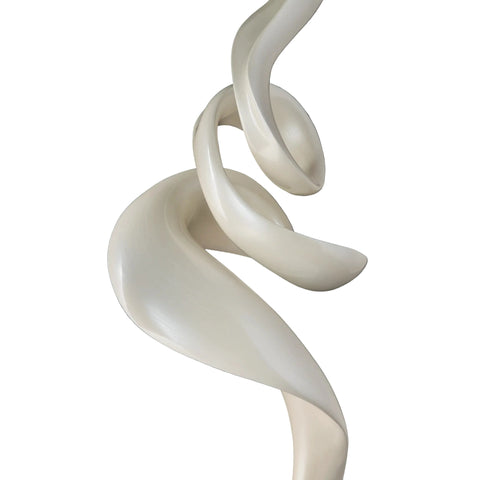 Danza delle maree (Dance of the Tides) sculpture