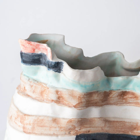 Placida Vase by Elke Sada