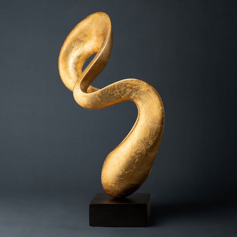 Trillium Interlocking Loop Sculpture